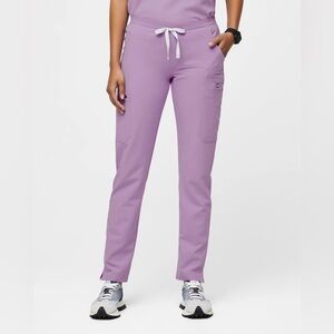 Figs Evans scrub bottoms in lavender dew size XXS tall